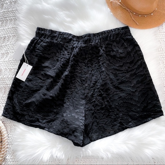 Good American Lush Sheer Zebra Running Shorts 2XL - Picture 3 of 10